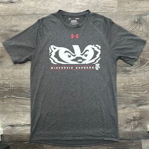 Under Armour Gray Short Sleeve Tee Athletic Style